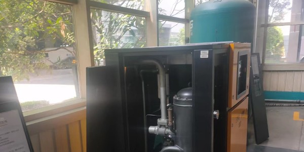 警告！空壓機使用，安全重于一切